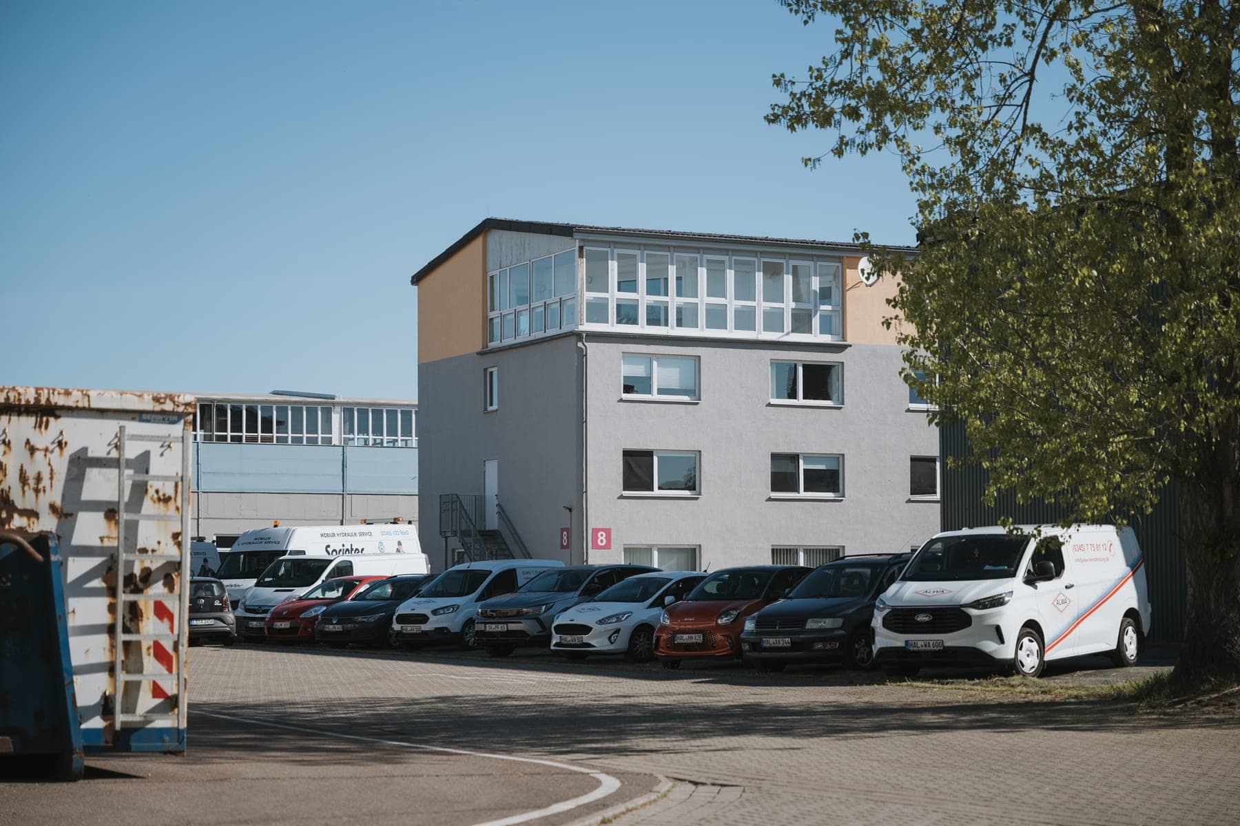 Gebäude 8 — Außenansicht, Aufnahme 082
