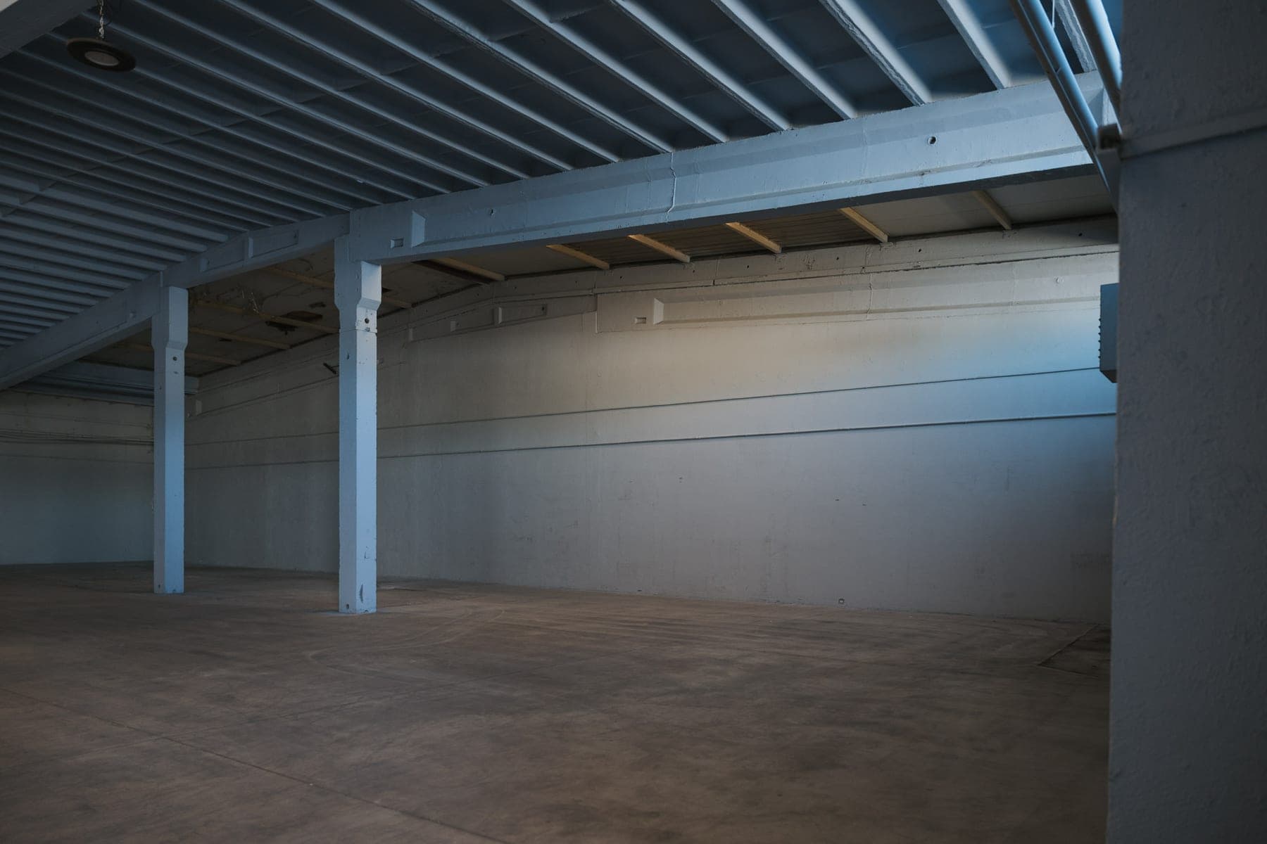 Halle 4 — Innenansicht, Aufnahme 241