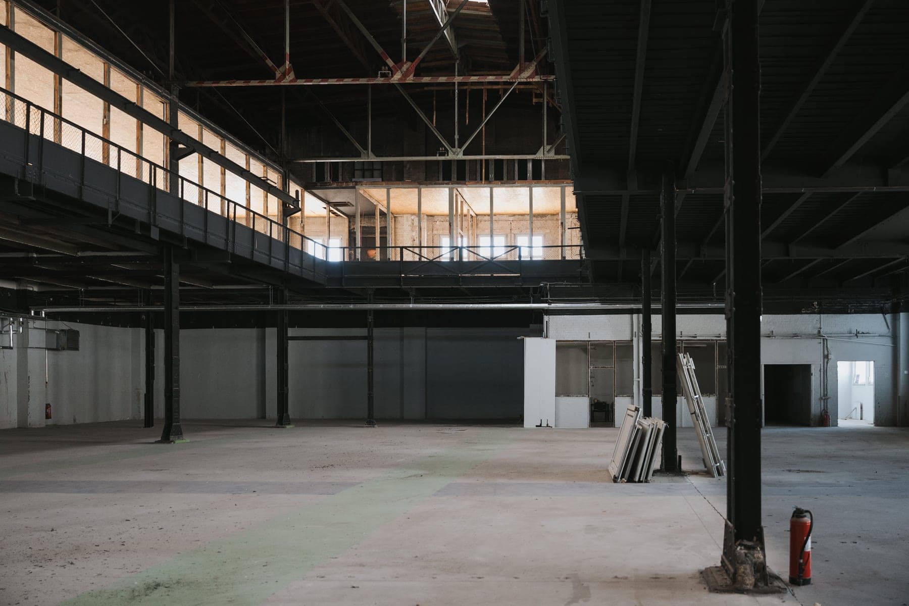 Halle 5 — Innenansicht, Aufnahme 212