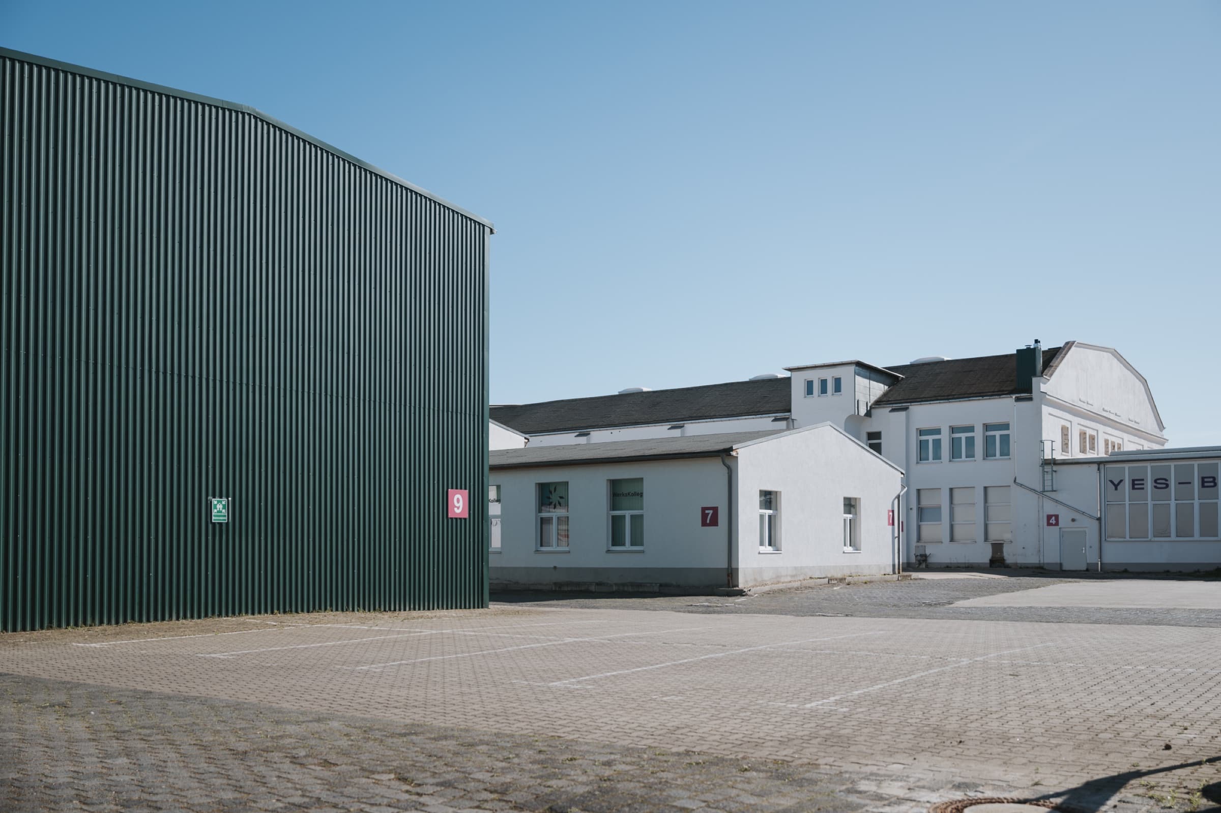 Halle 10